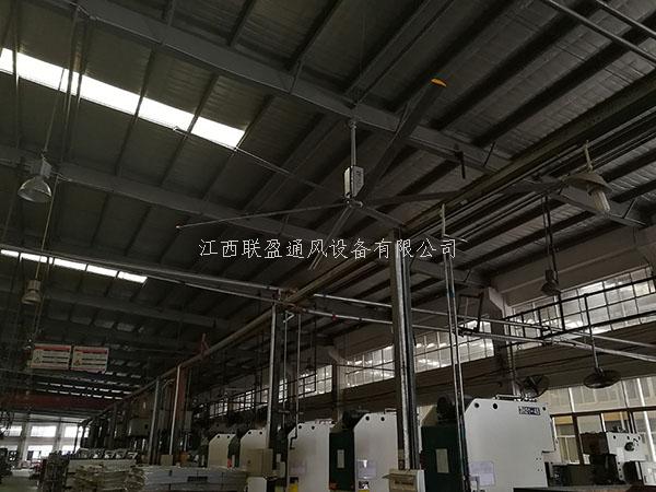 廠房車間降溫,工業(yè)大風(fēng)扇,瑞泰風(fēng)工業(yè)大風(fēng)扇